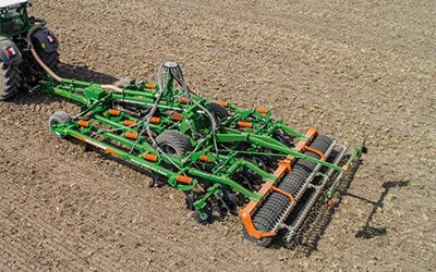 Amazone Cenius pinnkultivator