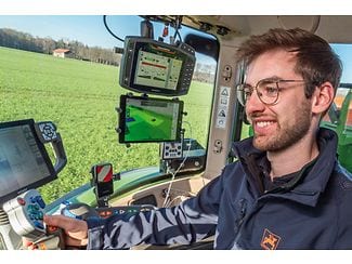 Nya funktioner för AmaTron 4 ISOBUS-manöverbox 