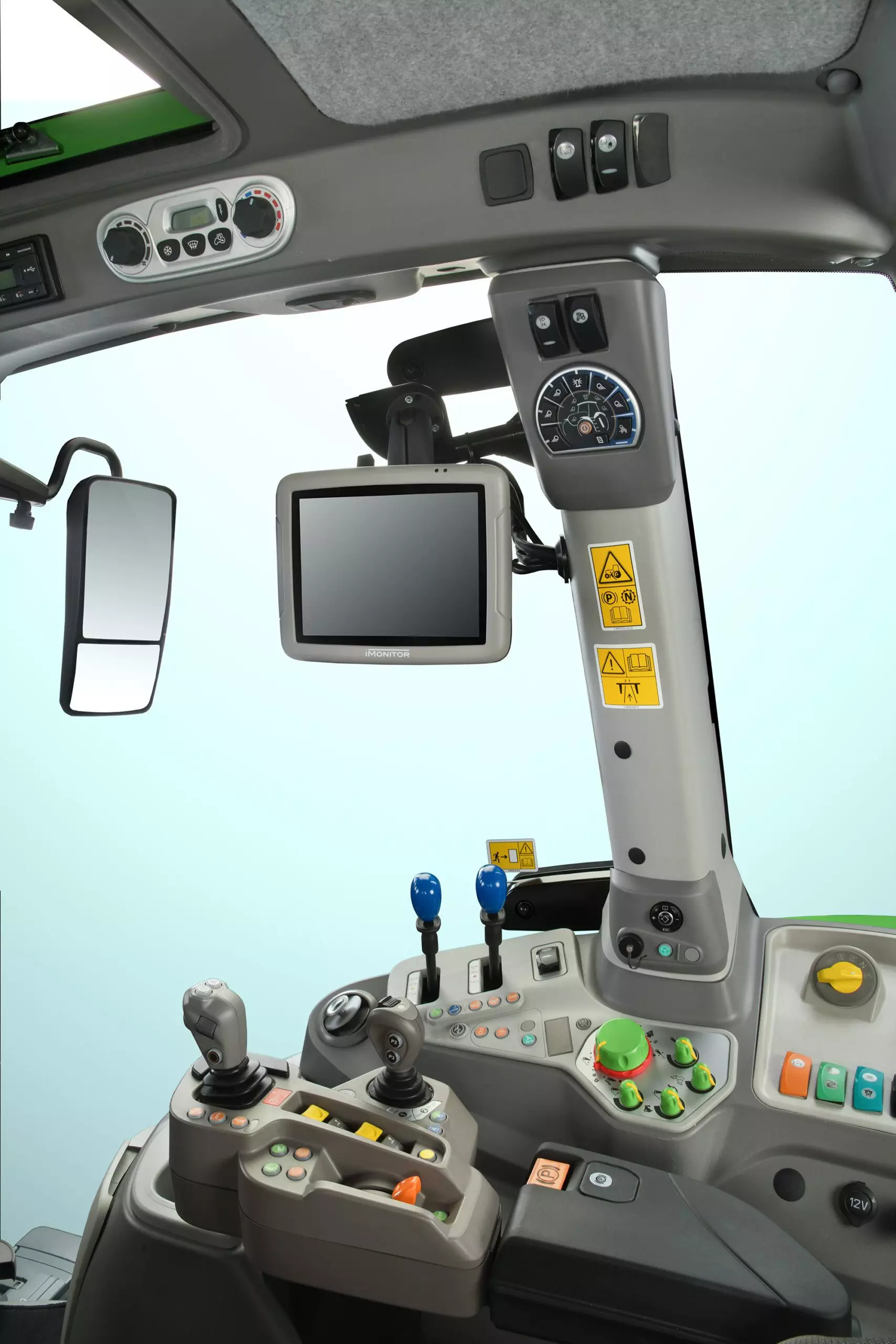 6.4 Series_6150.4 RVshift_Stage V_Studio_DSC_9116_web